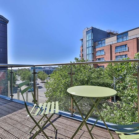 סוואנסי Princess Lofts City Centre Studios With Nespresso Coffee Machines & New Fast Wifi By Stayright מראה חיצוני תמונה