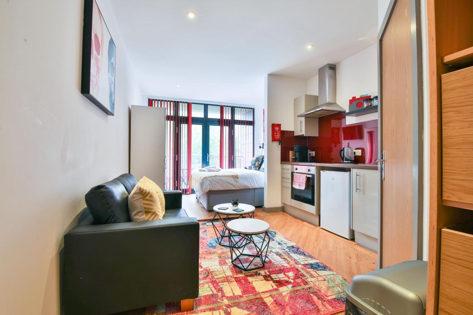 סוואנסי Princess Lofts City Centre Studios With Nespresso Coffee Machines & New Fast Wifi By Stayright מראה חיצוני תמונה