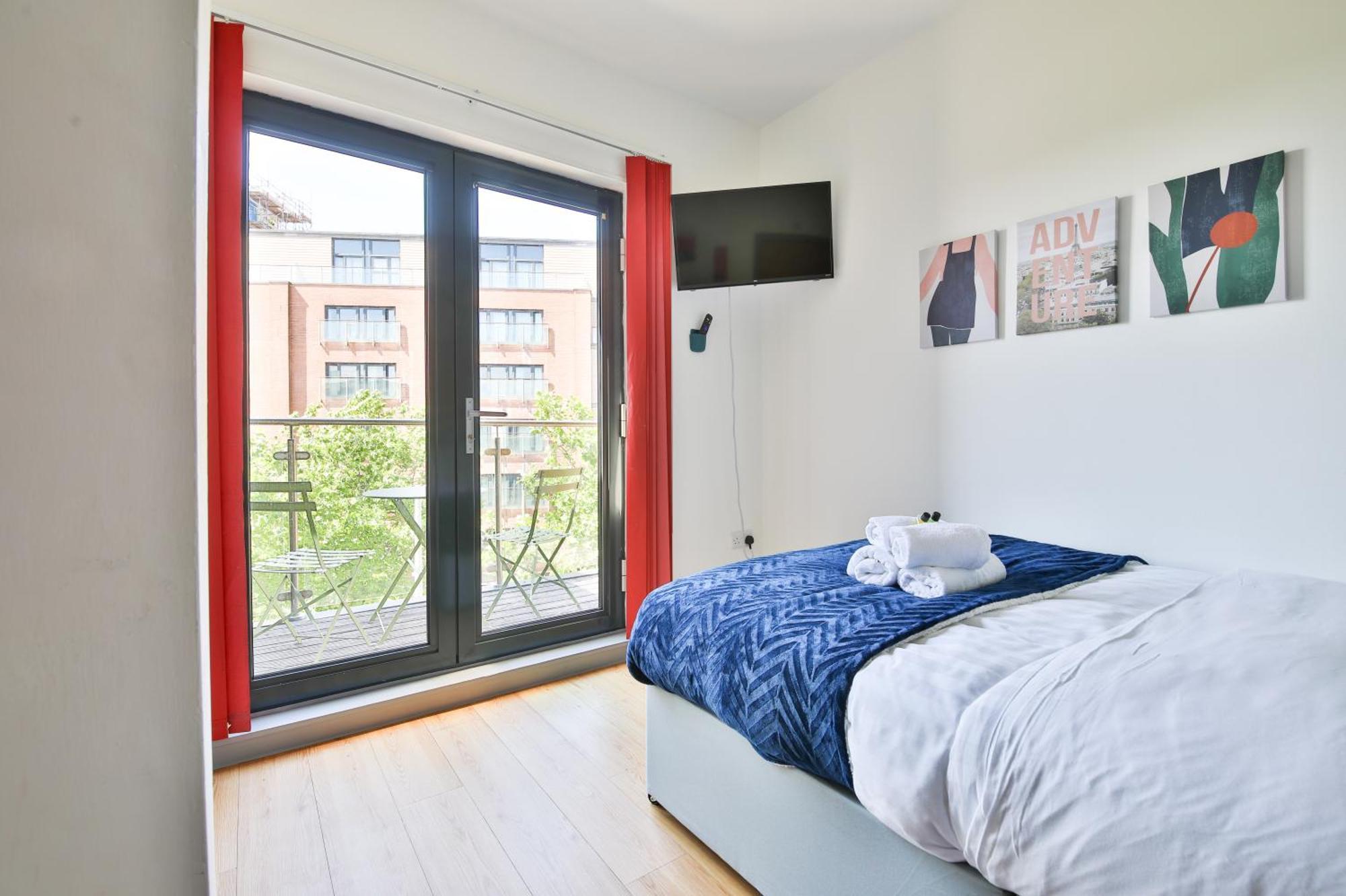 סוואנסי Princess Lofts City Centre Studios With Nespresso Coffee Machines & New Fast Wifi By Stayright מראה חיצוני תמונה