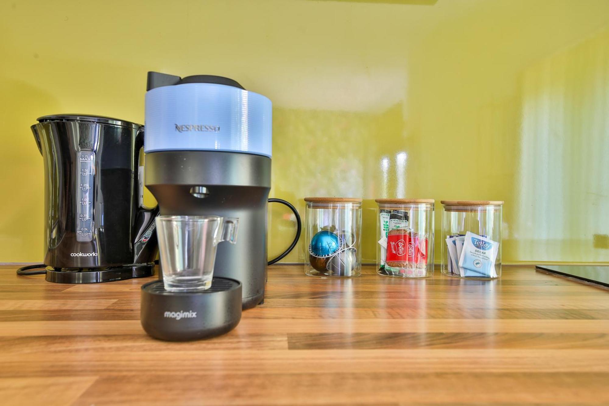 סוואנסי Princess Lofts City Centre Studios With Nespresso Coffee Machines & New Fast Wifi By Stayright מראה חיצוני תמונה