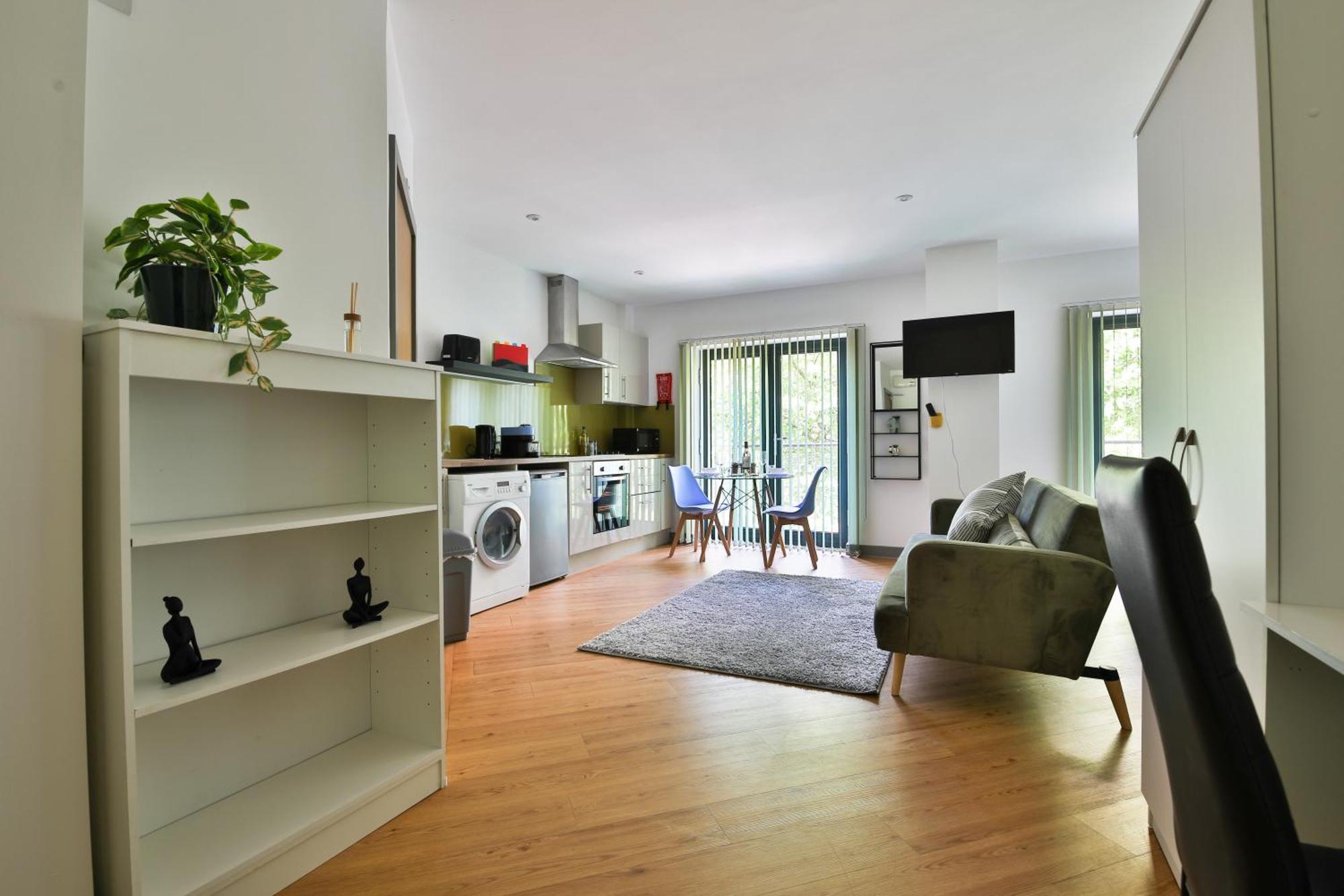 סוואנסי Princess Lofts City Centre Studios With Nespresso Coffee Machines & New Fast Wifi By Stayright חדר תמונה